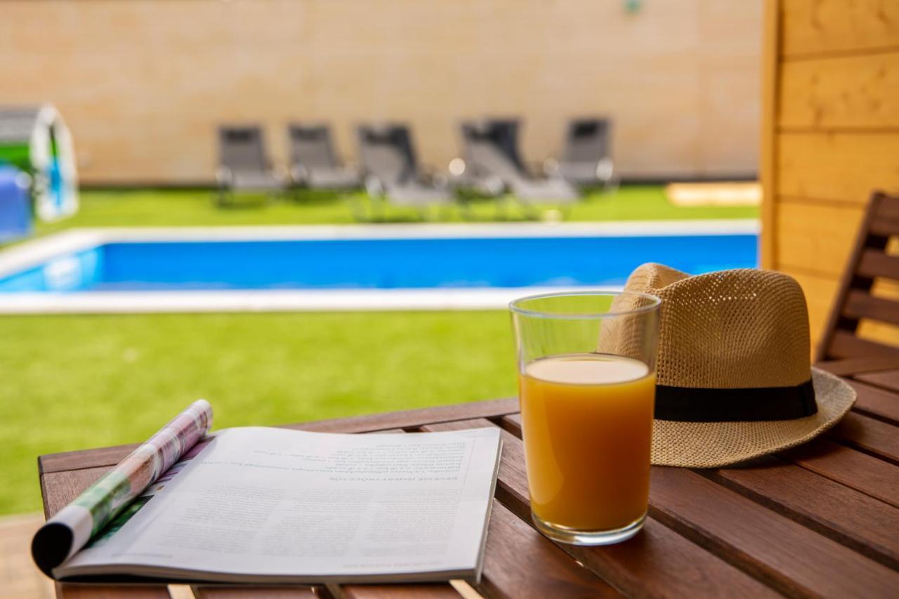 Tahiti Resort Apartments Hajdúszoboszló Екстериор снимка